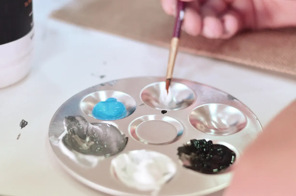 paleta de pinturas acrílicas copia