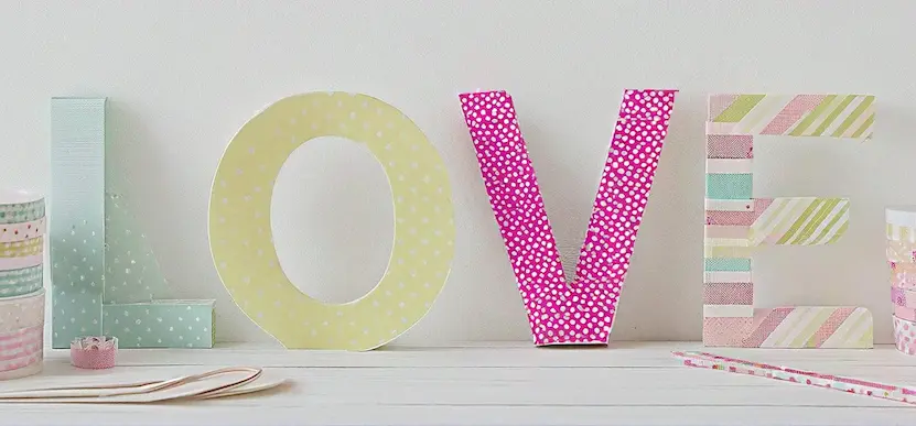 Letras decorativas con cintas washi