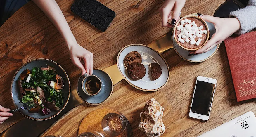 brunch y taller creativo para despedida de soltera