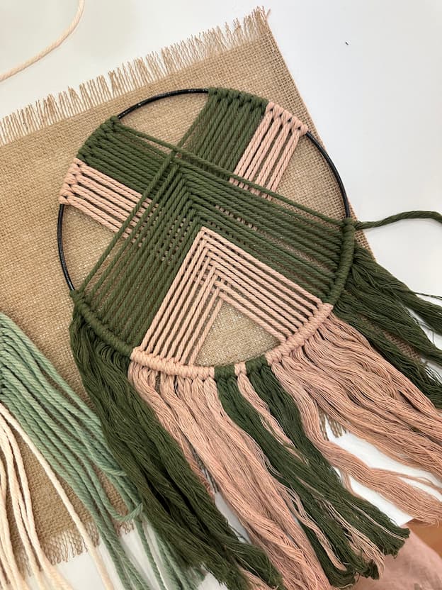 Bonitos atrapasuelos de macramé