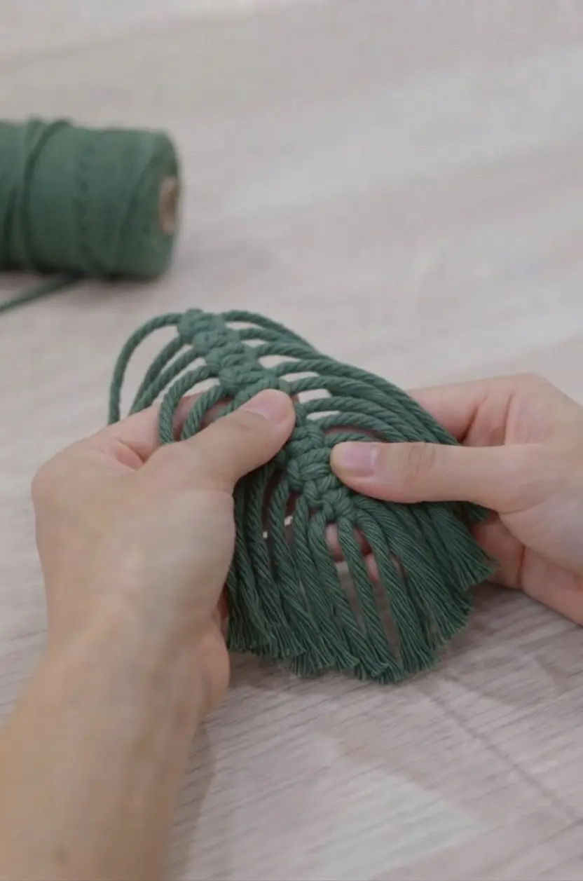 hoja de macrame